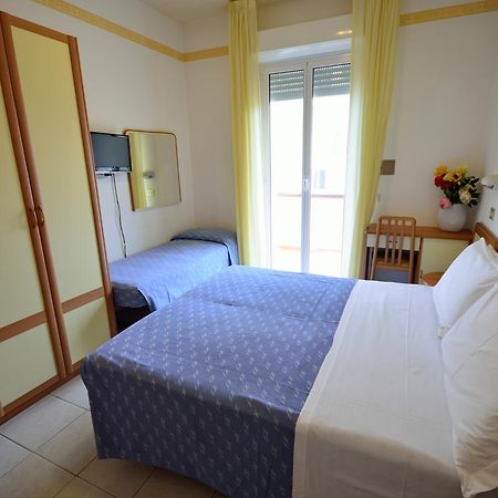 Hotel Man 丽都迪萨维奥 外观 照片