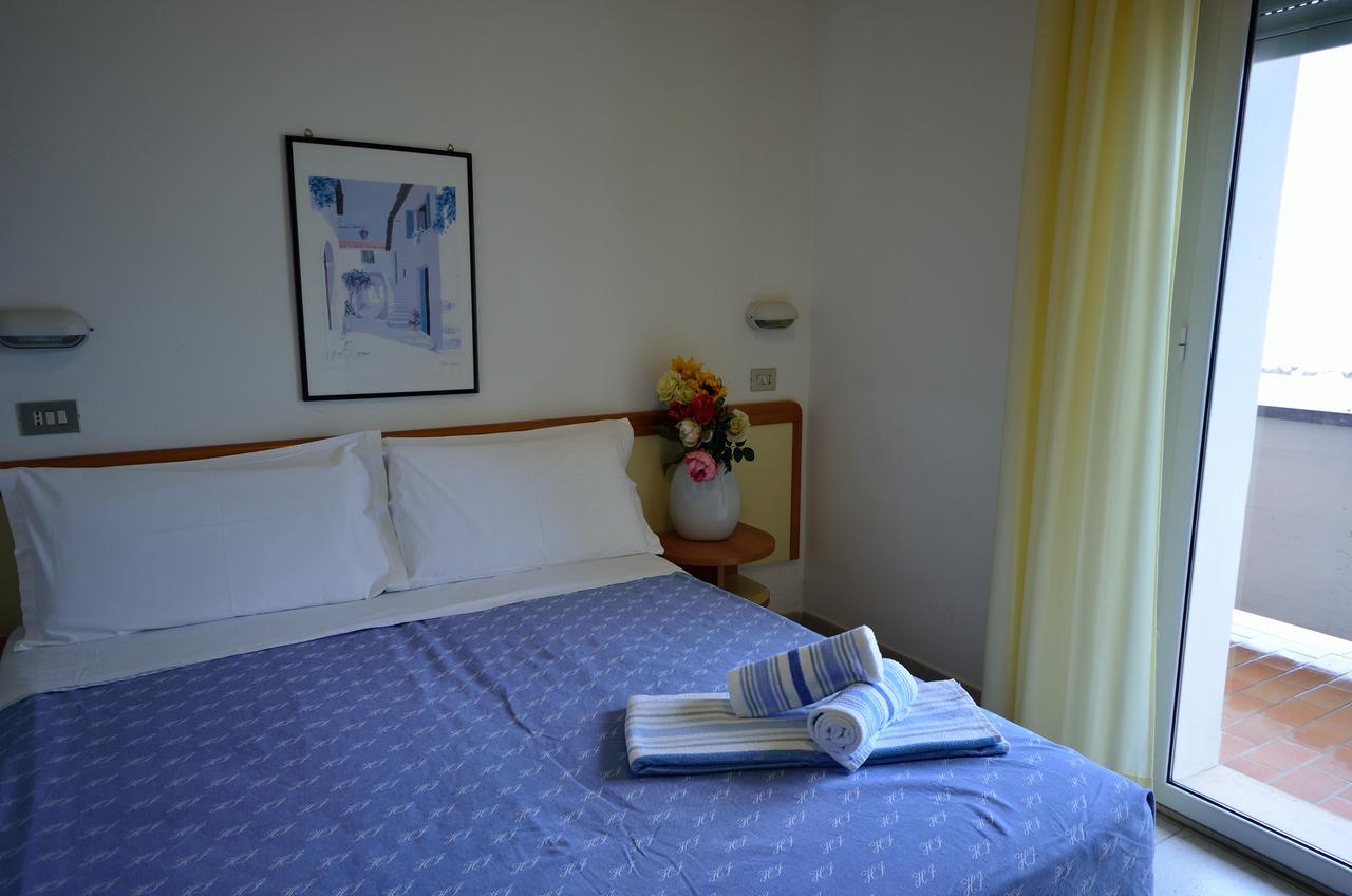 Hotel Man 丽都迪萨维奥 外观 照片