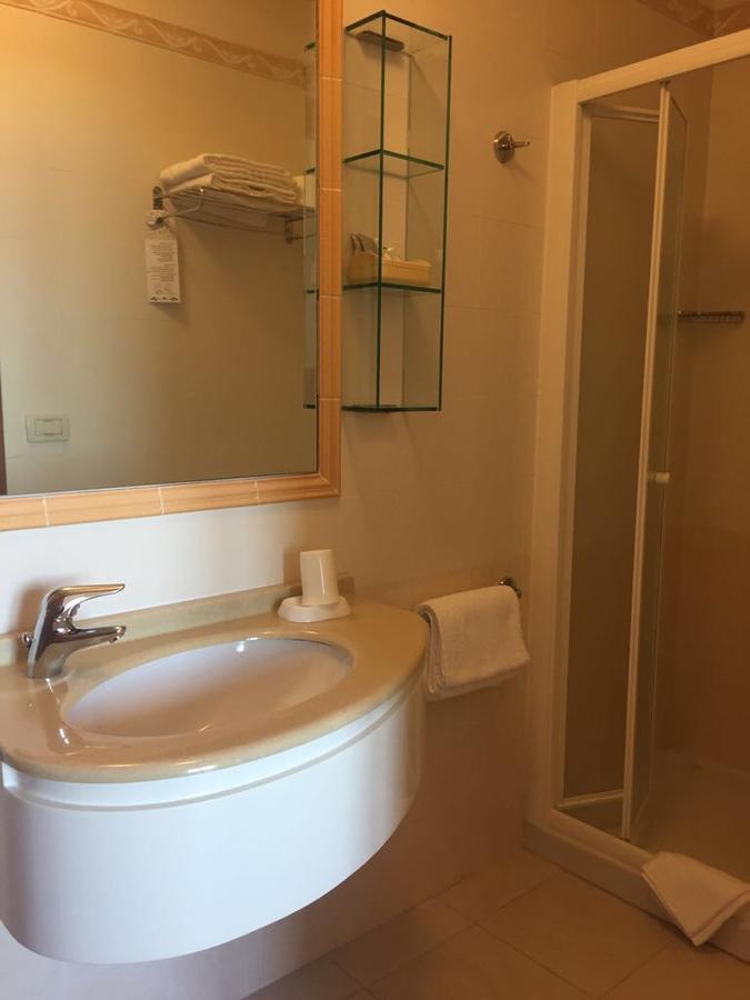 Hotel Man 丽都迪萨维奥 外观 照片